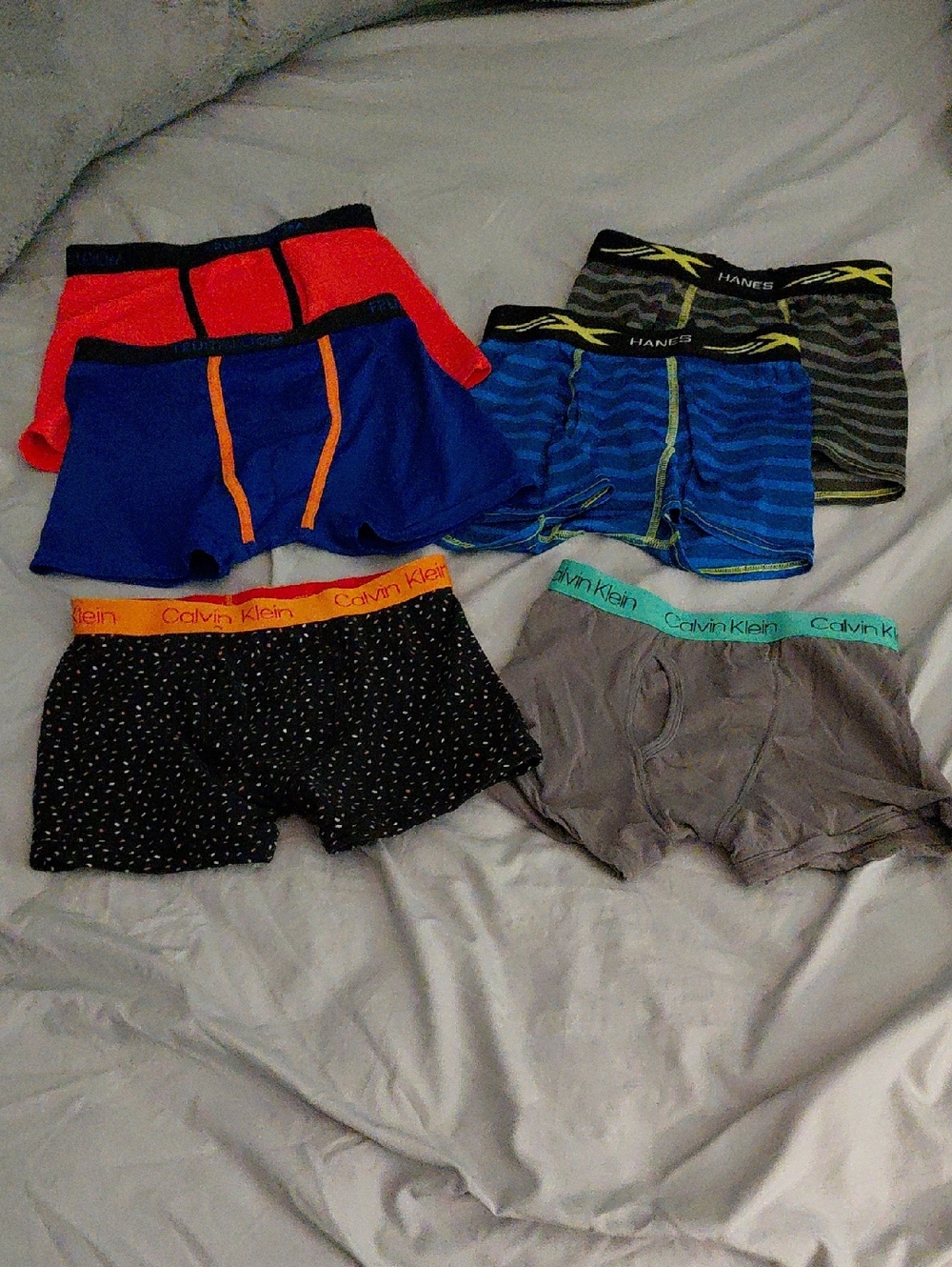 Calvin Klein, Hanes & FOTL Boys Lot Of 6 Color Boxer Briefs